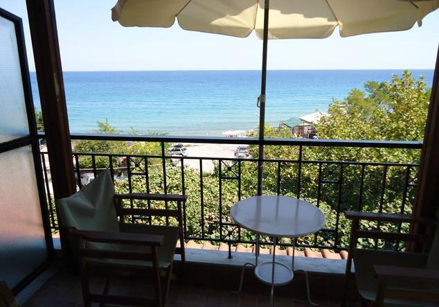 Harilaos Beach Плака Литохору Стая снимка